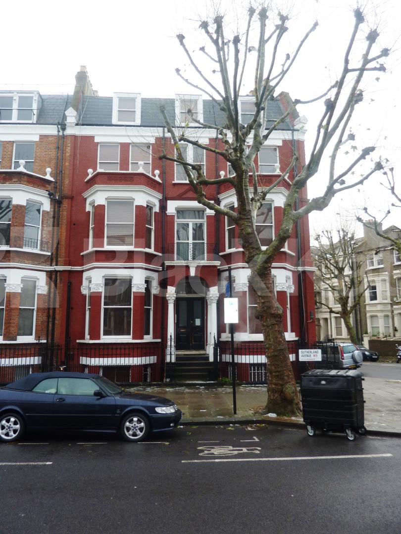 			GREAT FLAT!, 1 Bedroom, 1 bath, 1 reception Flat			 Sutherland Avenue, MAIDA VALE